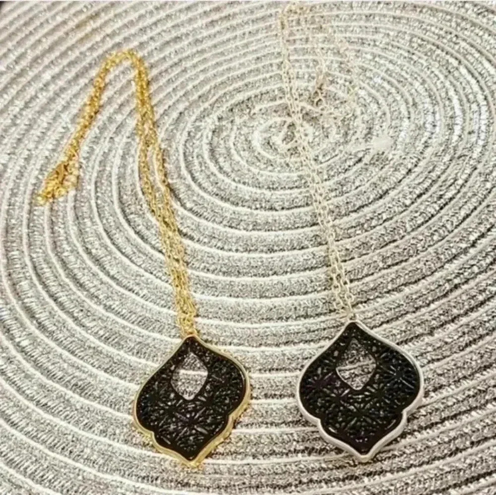 SET OF 2 BLACK GOLD SILVER NECKLACES